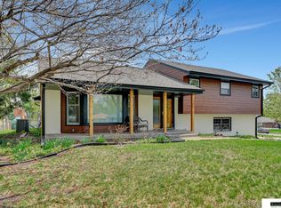 2305 Marilynn Ave, Lincoln, NE 68502