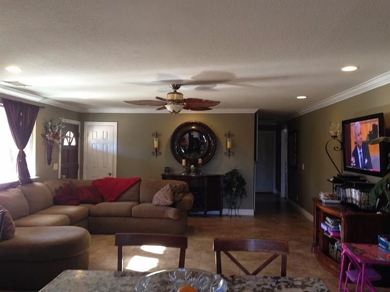 2nd image of 8538 8th Ave