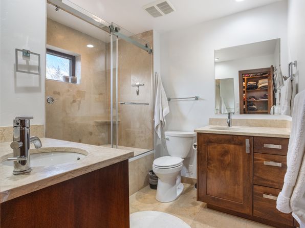 3016 Wildridge Rd APT 2, Avon, CO 81620
