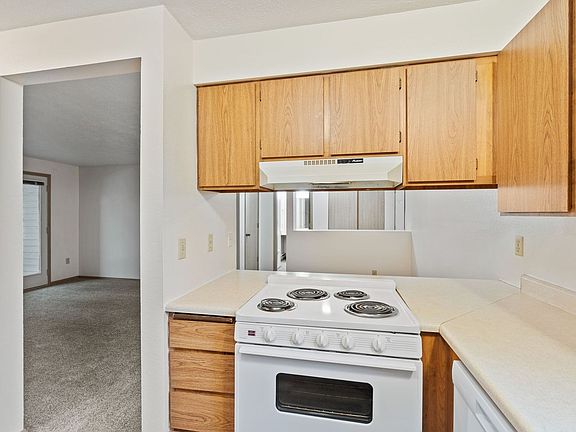 5th image of 3131 S Cook St #C241f3eda