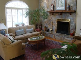 51 Falcone Cir, Hampton, NH 03842