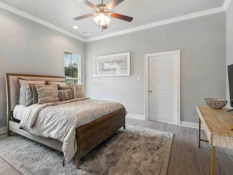 8116 Village Lake Ave — Photo 12