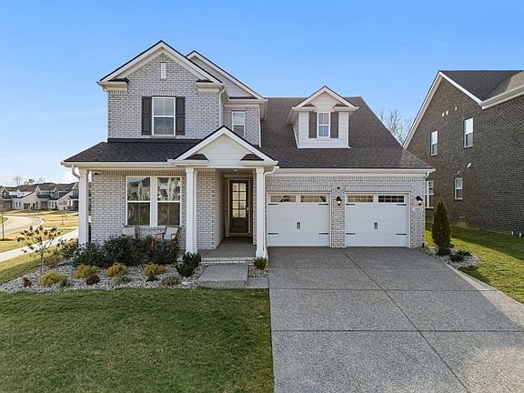 2nd image of 3001 Andrea Rd