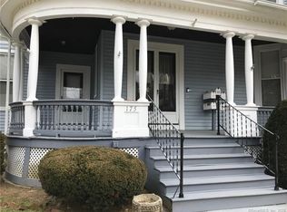 175 Minerva St APT 1B, Derby, CT 06418