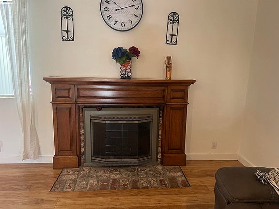 5th image of 8499 Bandon Dr
