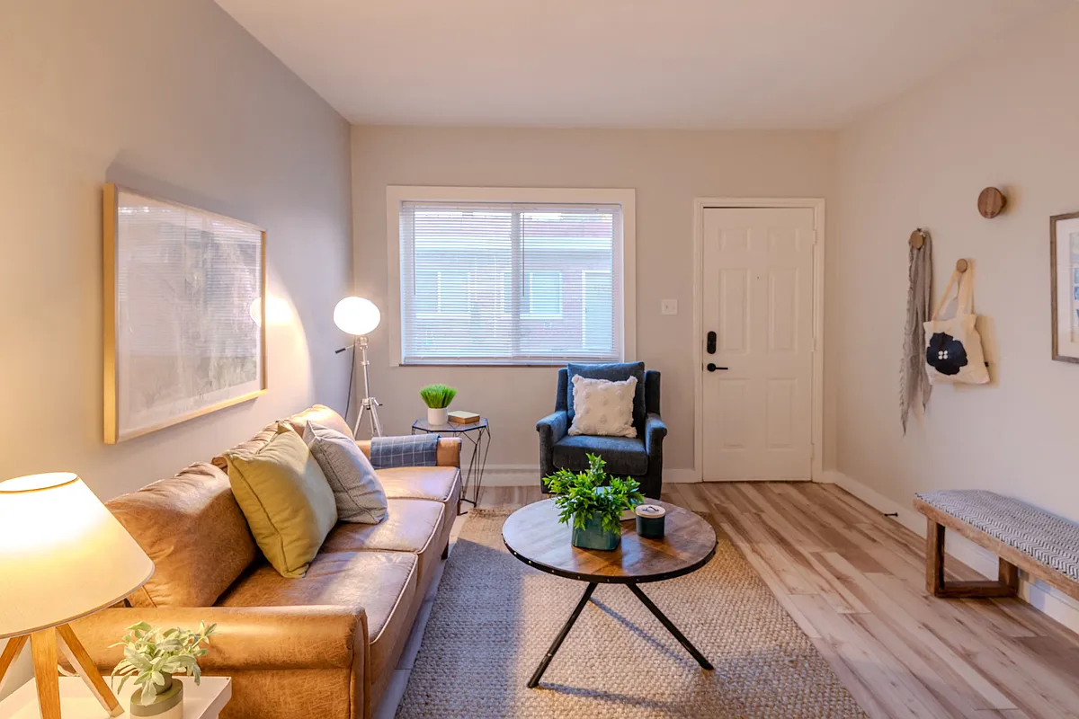 Building Photo - The Becton Apartments
