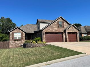 264 Summerbrooke Ln, Branson, MO 65616