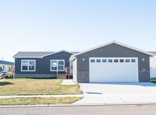 3354 Jericho Rd, Bismarck, ND 58501
