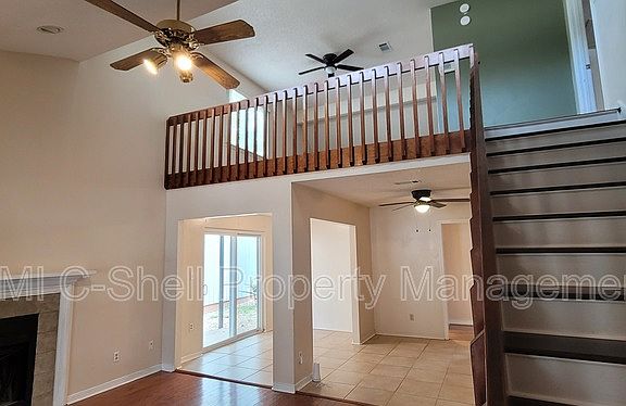 3rd image of 2990 Pickford Pl