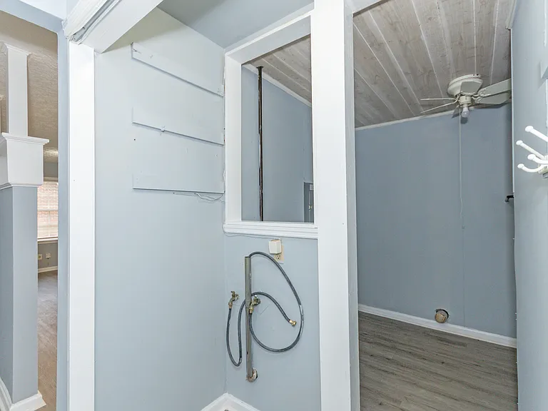 4342 Sunshine Dr — Photo 14