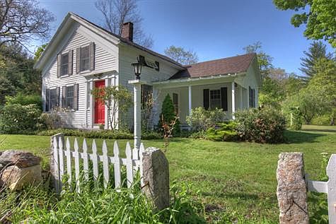 Stone Bridge Farm porch