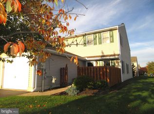 106 Spruce Ct, York, PA 17408