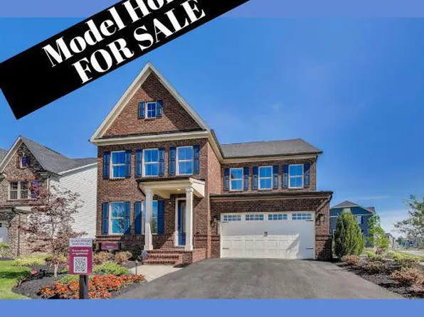 6501 Clubhouse Dr, Laurel, MD 20708