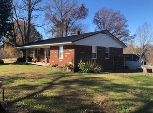 7535 Divider And Natchez Trace Rd, Camden, TN 38320