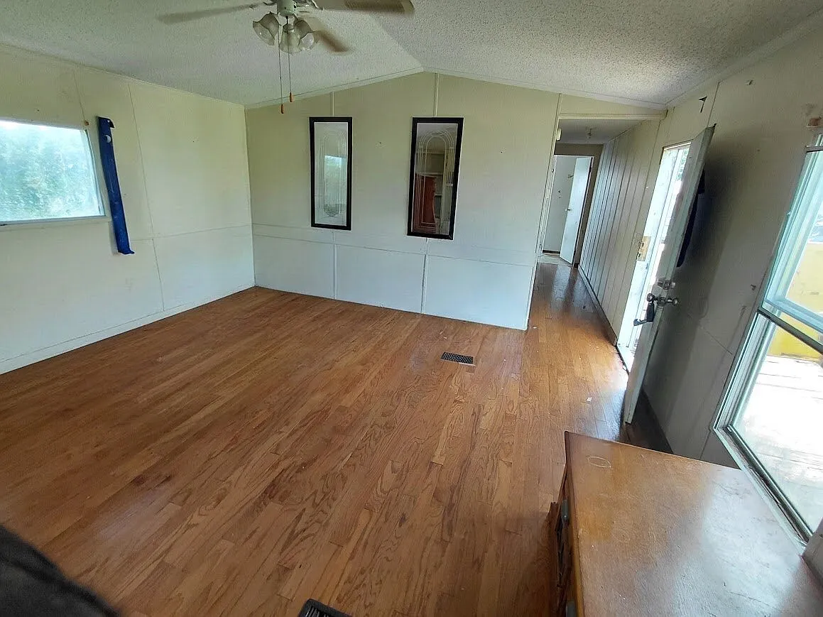 Lot 58 — Photo 3