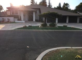 105 Portales Real, Bakersfield, CA 93309