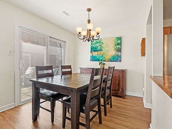 5th image of 16180 Apple Ln APT 3