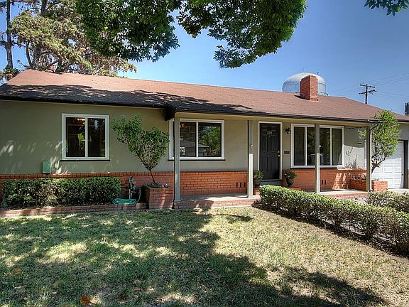 3rd image of 109 W McKenzie Ave