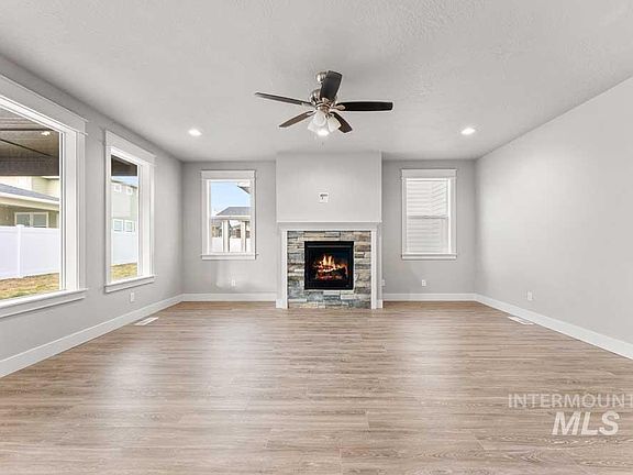 3rd image of 4421 S Wagon Rd Lot 3/6