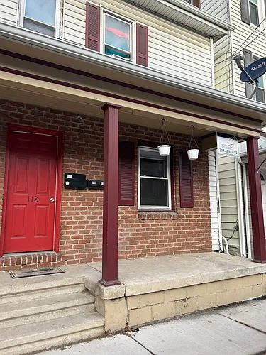 118 S Main St Photo 1