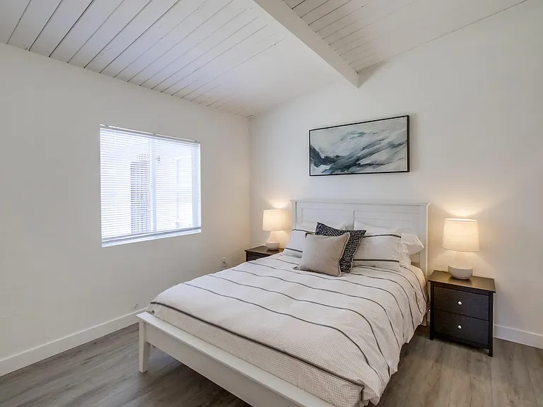 4114 Fond Du Lac Ave — Photo 16