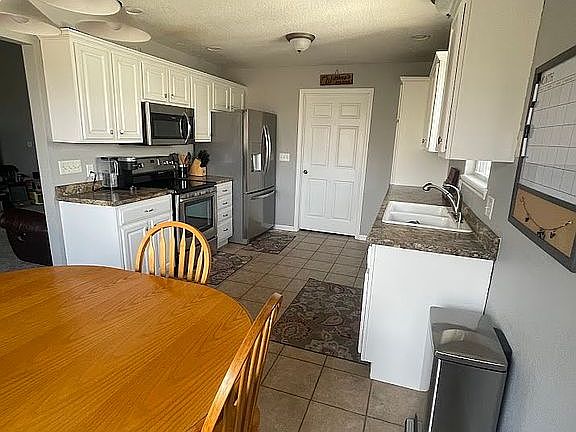 5th image of 1611 Independence Dr