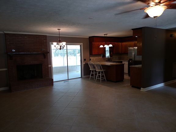 Greatroom with fireplace