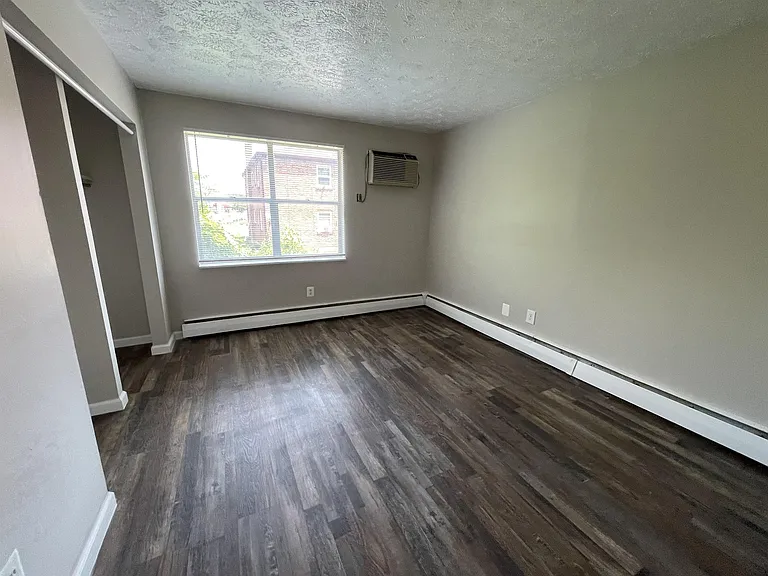 4591 Paddock Rd — Photo 9