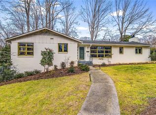 3807 Dewsbury Rd, Winston Salem, NC 27104