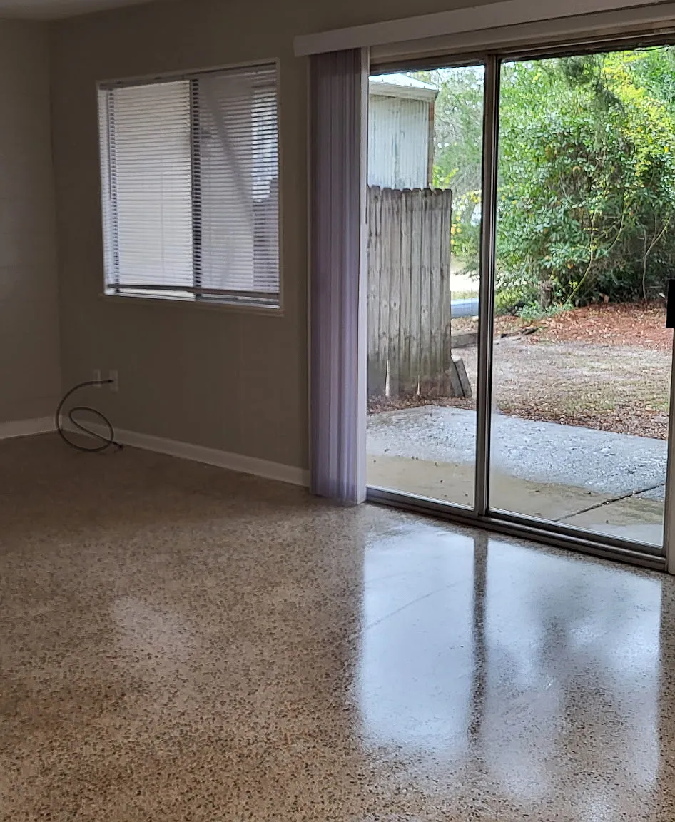 1 bed, 700 sqft, $1,145 — Photo 3