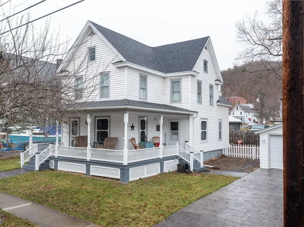 32 Liberty St, Hammondsport, NY 14840