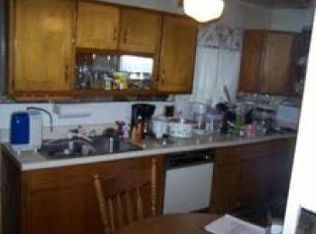 906 Gibbons Rd, Sykesville, MD 21784