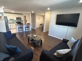 43 Colonial Dr, Bayonne, NJ