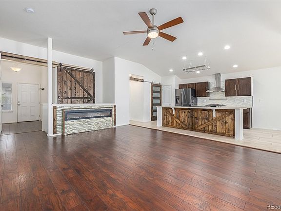 3rd image of 7435 Little Fox Ln