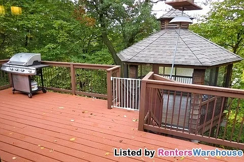 1649 Norwood Dr — Photo 16