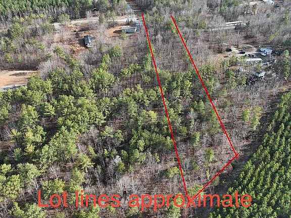 4th image of 949 Austins Rd