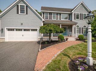 2 Princemere Ln, Wenham, MA 01984