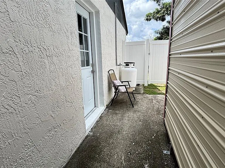 855 Sunridge Point Dr #B — Photo 15
