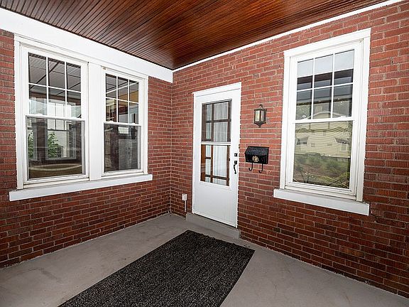2nd image of 3135 Willis Ave