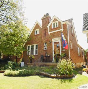 5616 Neosho St, Saint Louis, MO, 63109