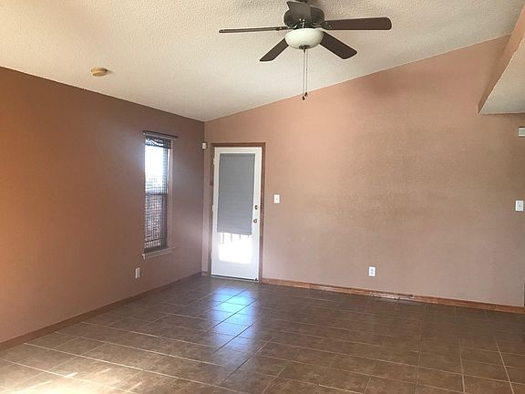 4th image of 3760 Tierra Alamo Dr