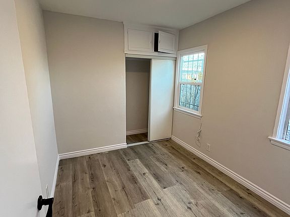 5th image of 1649 W Florence Ave #1649