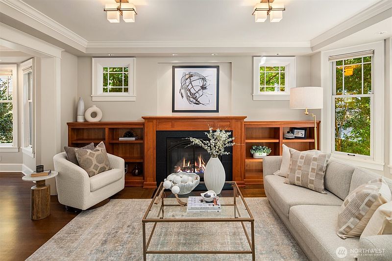 5th image of 719 Belmont Place E