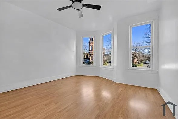 2920 Parkwood Ave #1 — Photo 1