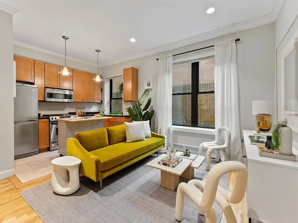 149 Clinton Ave APT 1C, Brooklyn, NY 11205