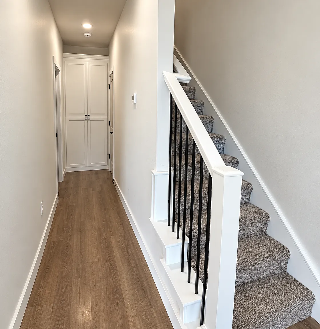 3 bed, 2.5 bath, 1414 sqft, $1,895 — Photo 3