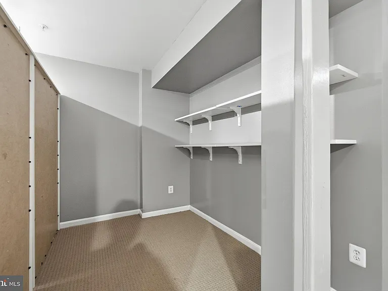 13131 Clarksburg Square Rd — Photo 38