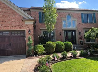 1643 Devonwood Dr, Rochester Hills, MI 48306