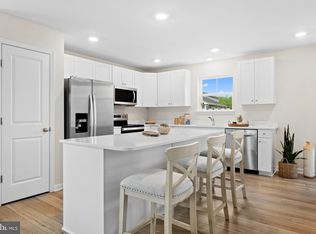 553 Hall Dr, Georgetown, DE 19947