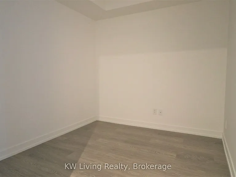 19 Western Battery Rd #3120 — Photo 11